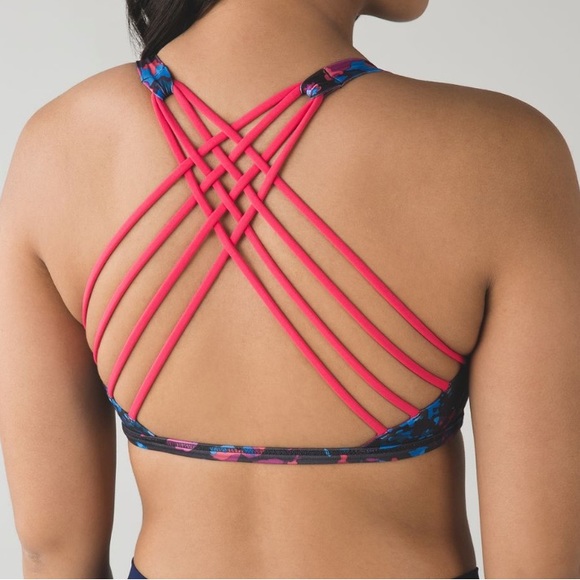 Lululemon athletica size 10 free to be bra wild - Picture 16 of 16